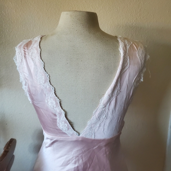 Princess Polly Blush Maxi Dress with Lace Trim - Picture 5 of 11